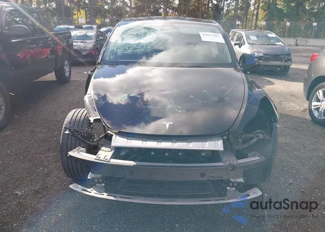 2023 Tesla Model Y Awd/Long Range Dual Motor All-Wheel Drive из США, поврежденный, VIN 7SAYGDEEXPF689909